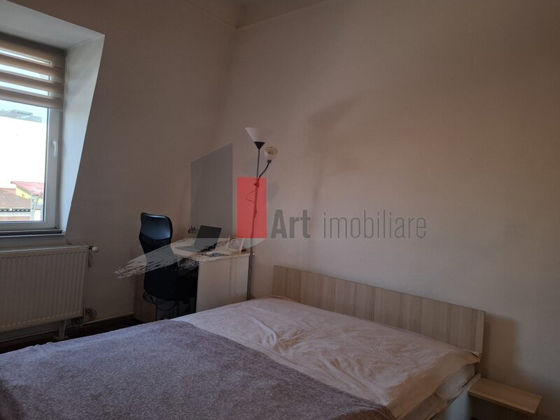 Dacia- Eminescu, urgent! apartament in vila, luminos, negociabil