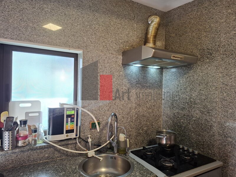 Dacia- Eminescu, urgent! apartament in vila, luminos, negociabil